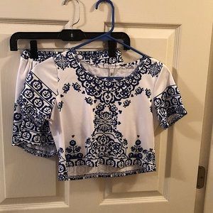 ✨Price Drop✨ Crop top short set!